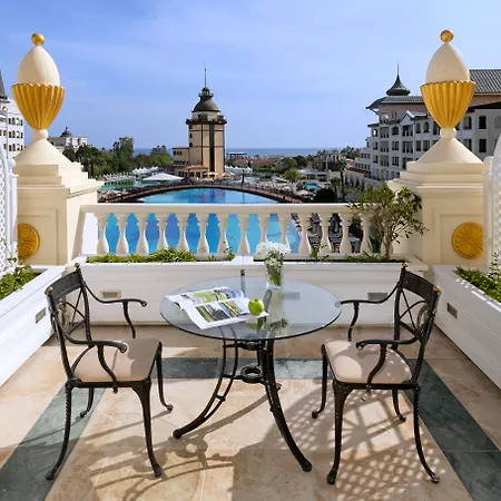 Resort Titanic Mardan Palace Antália